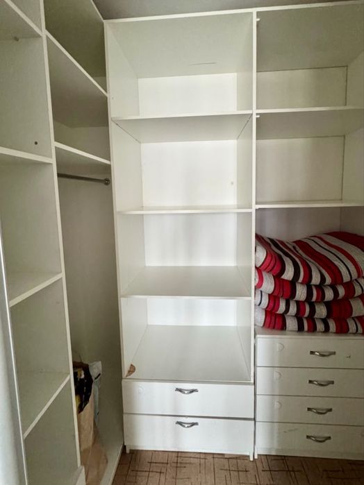 Продам 2 ком кв Есет батыр - Абая