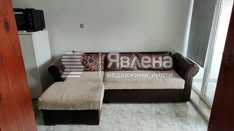 Продава се Двустаен апартамент в Созопол - 48 кв.м за 1980 €/кв.м - Снимка #2