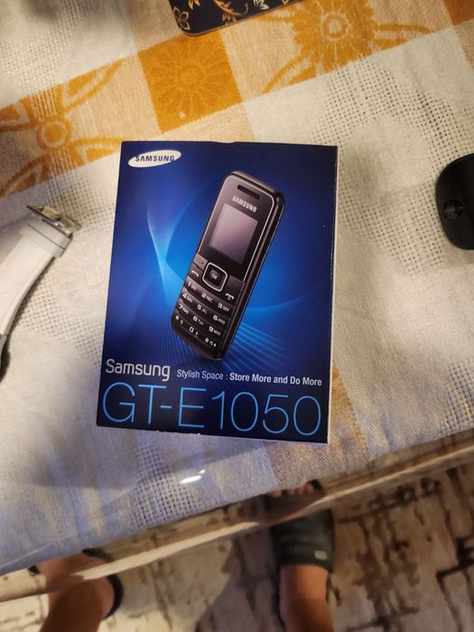 Самсунг GT-E 1050 нов за колекция8