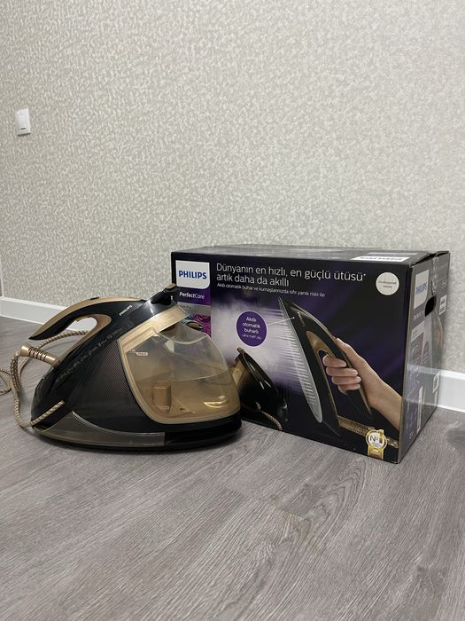 Парогенератор Philips PerfectCare Elite Plus