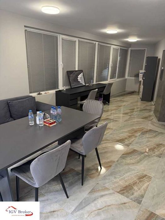 Дава се под наем Офис в София, Център - 43 кв.м за 498.27 € - Снимка #1