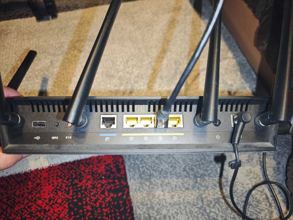 Трибандов Безжичен рутер Asus RT-AC3200, AC 3200, 600+1300+1300 Mbps