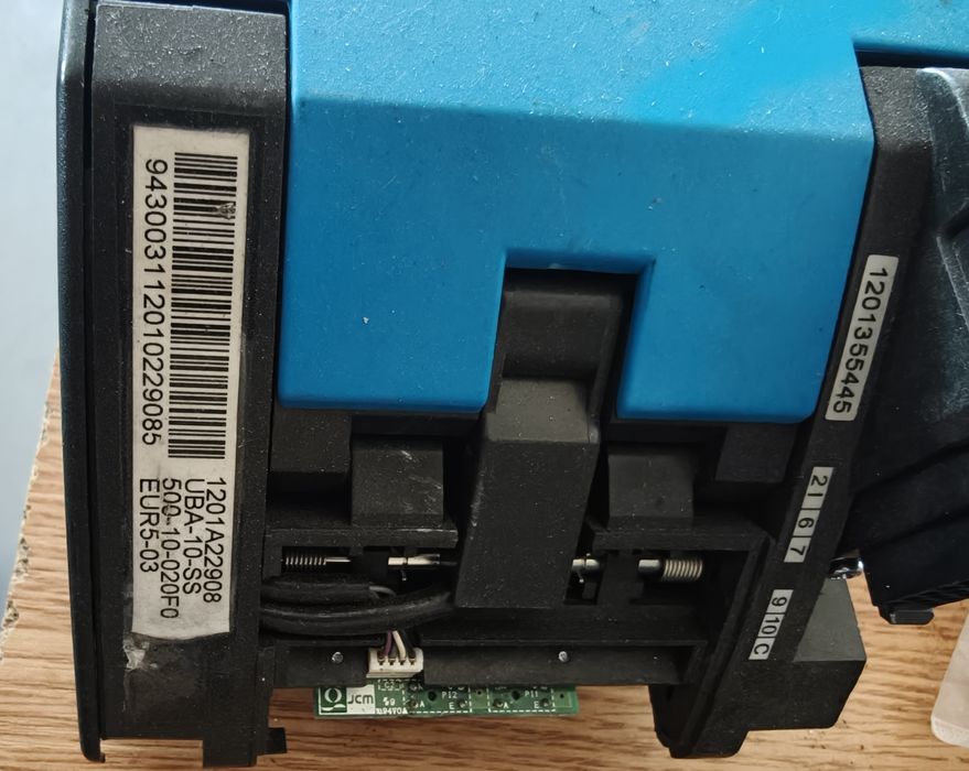 Vând lot Bill acceptor uba 10 complet