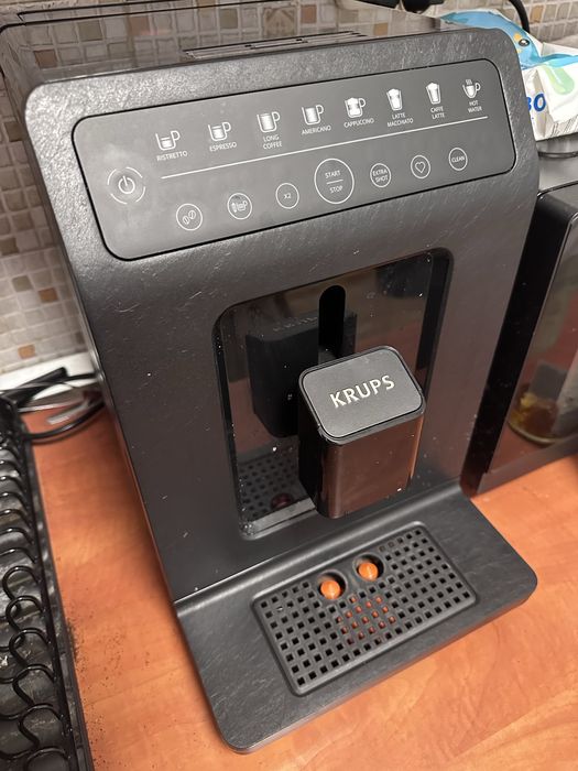 Aparat de cafea automat Krups Evidence ECO – stare excelentă!