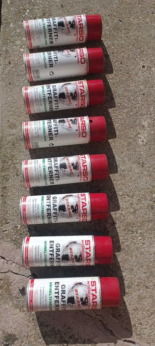 spray graffiti 8 bucati