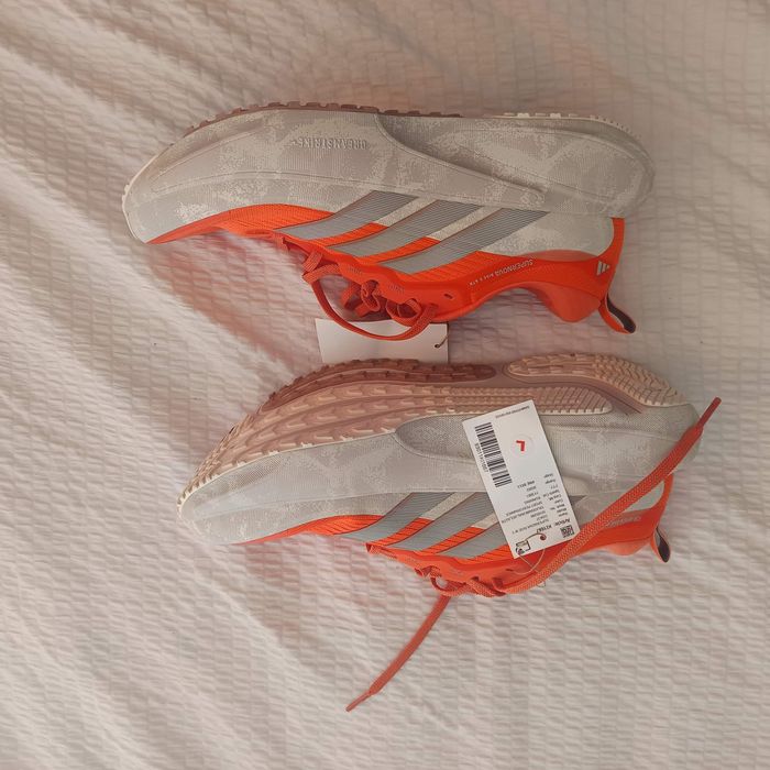 Adidas supernova