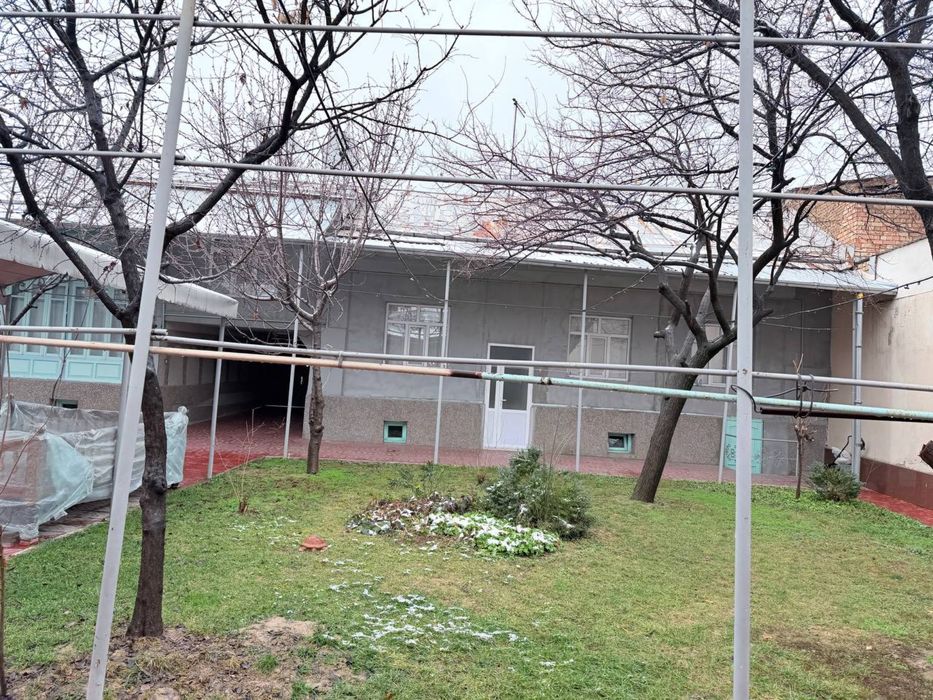 Uchastka sotiladi 20 kvartal