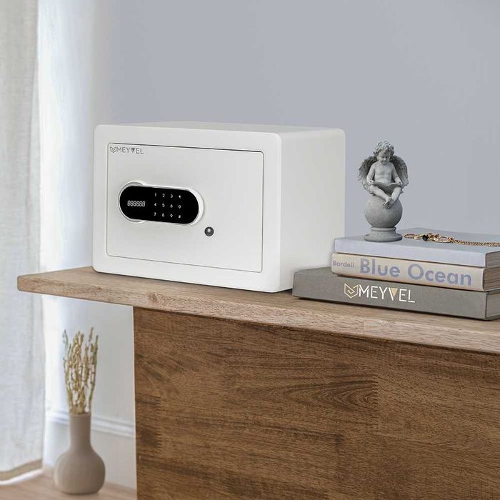 Сейфы для офиса, отелей, дома MEYVEL, INDEL B