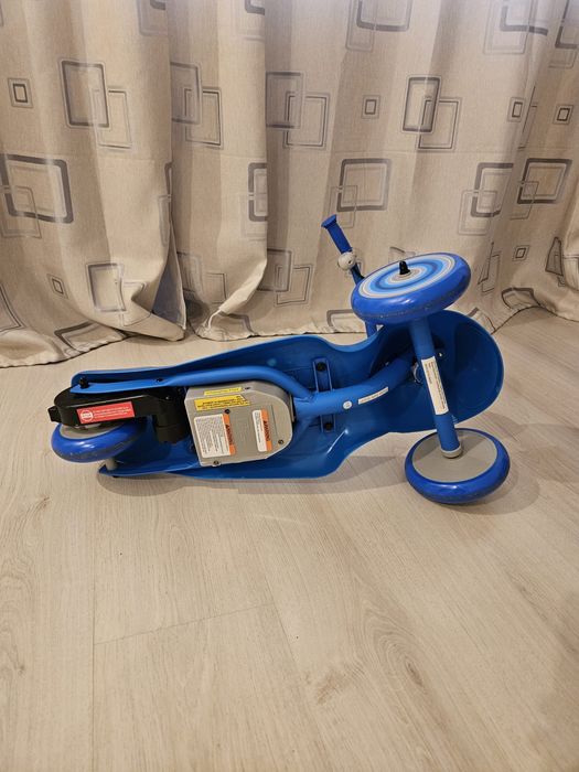 Trotineta electrica copii