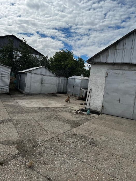 Продам квартиру  в 4-х квартирном доме