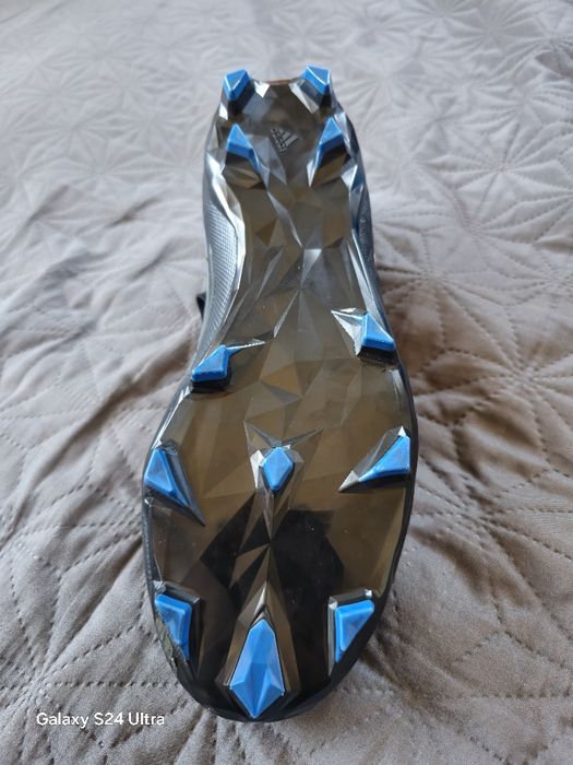 Футболни обувки Adidas PREDATOR EDGE 2 FG