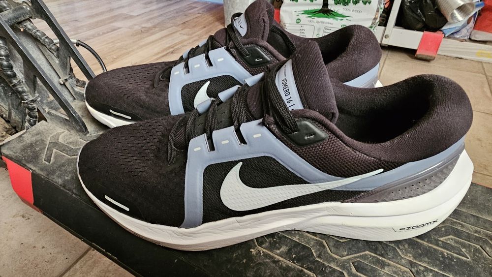 Nike Vomero 16 номер 47 мъжки маратонки