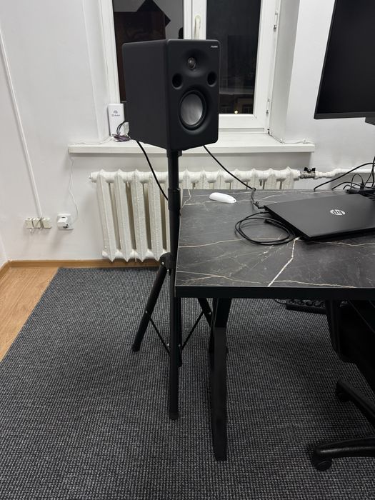 Студийные мониторы Alesis MK3 Active