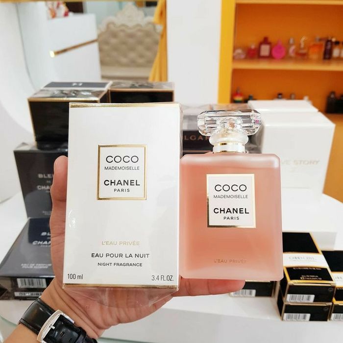 Coco Mademoiselle Chanel l'eau privee