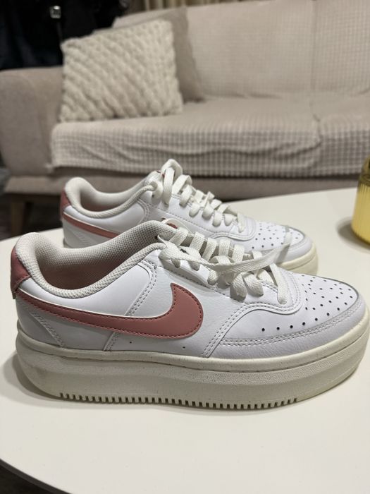 Дамски обувки Nike Court Vision Alta