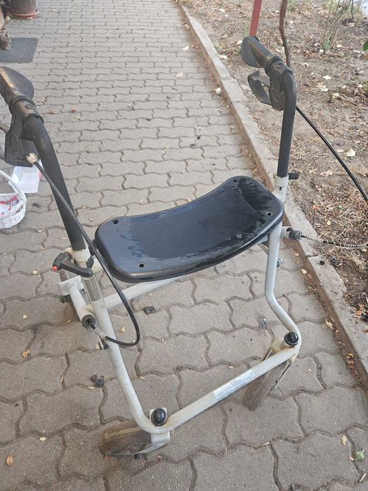 Cadru metalic cu roti