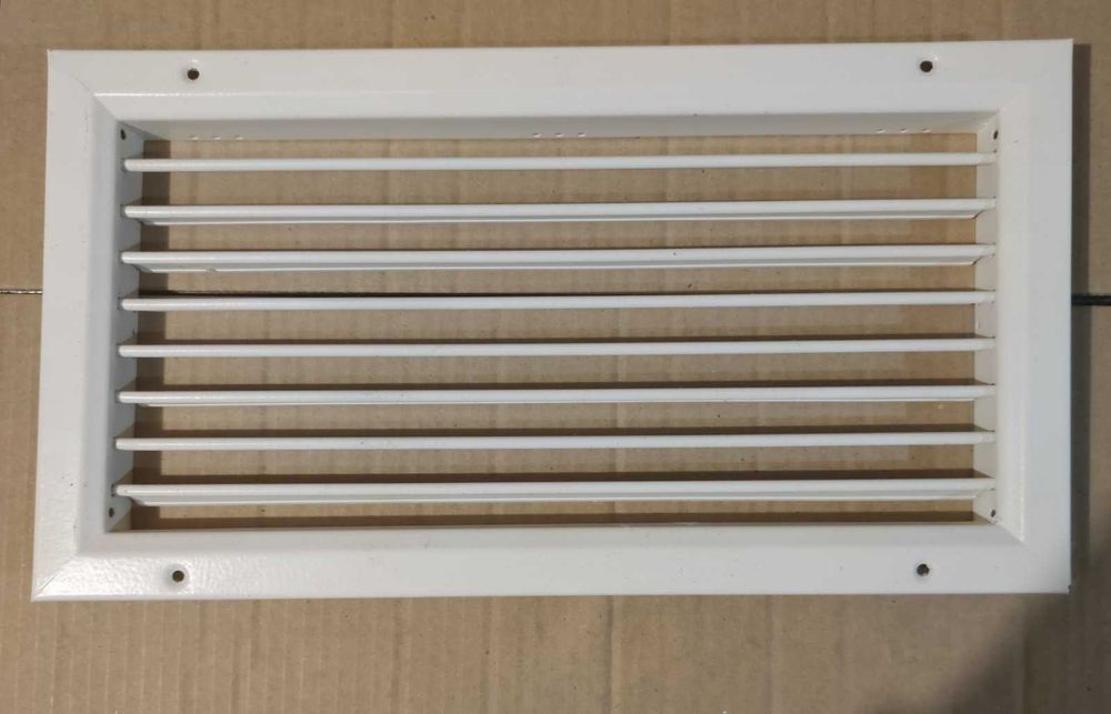 Решетки универсални