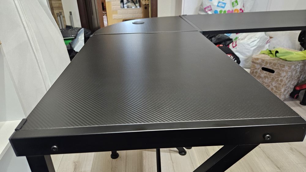 Ъглово геймърско бюро HUZARO HERO 6.3, 154/117/74 см - Черен RGB