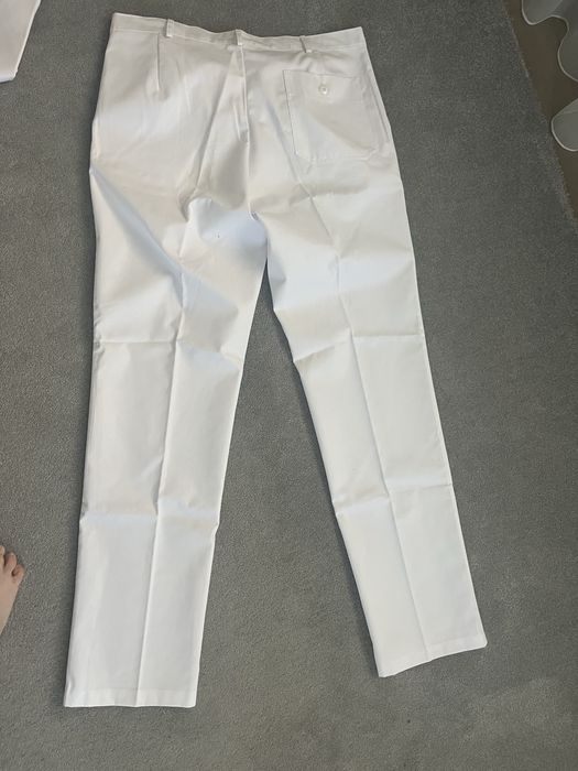 Pantaloni albi M-L