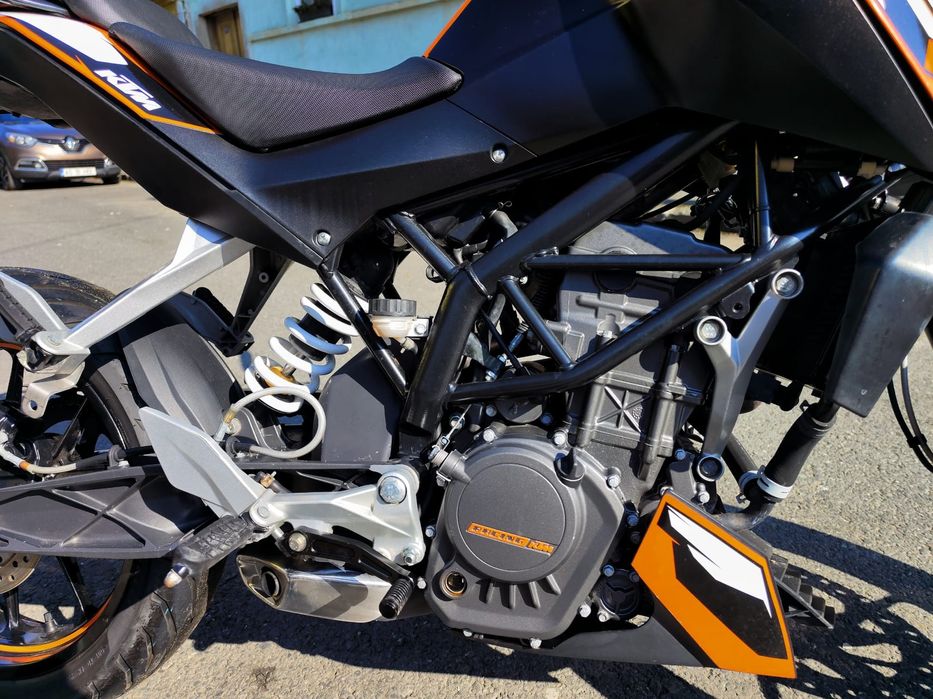 ACTE ROMANIA KTM Duke 125 2012 A1 stare foarte buna ITP NOU
