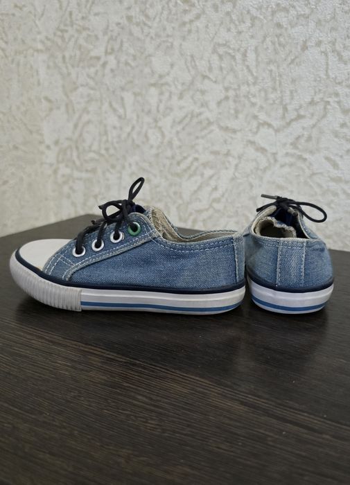 Детская обувь - кеды 23р