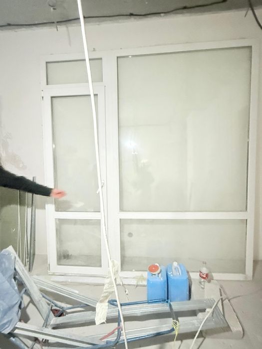 продам срочно окно дверь