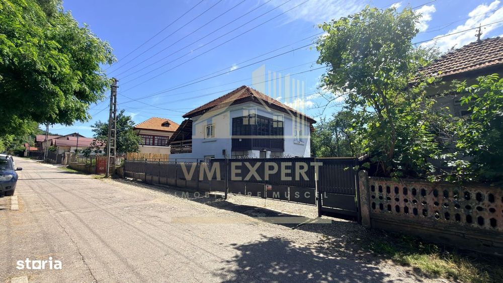 Casă Musceleană 4 Camere Teren 782 Mp Campulung Argeș