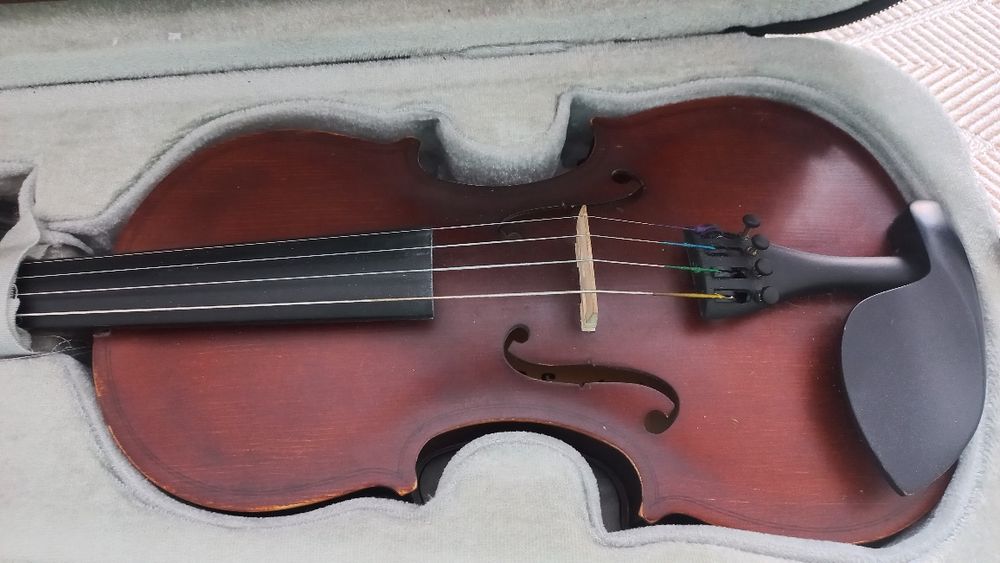 Скрипка 1/4 продам