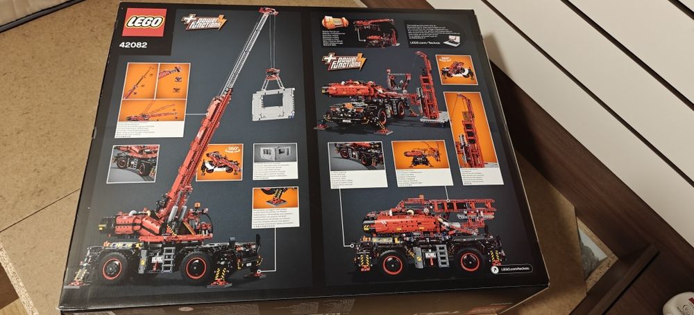Vând lego technic macara 42082