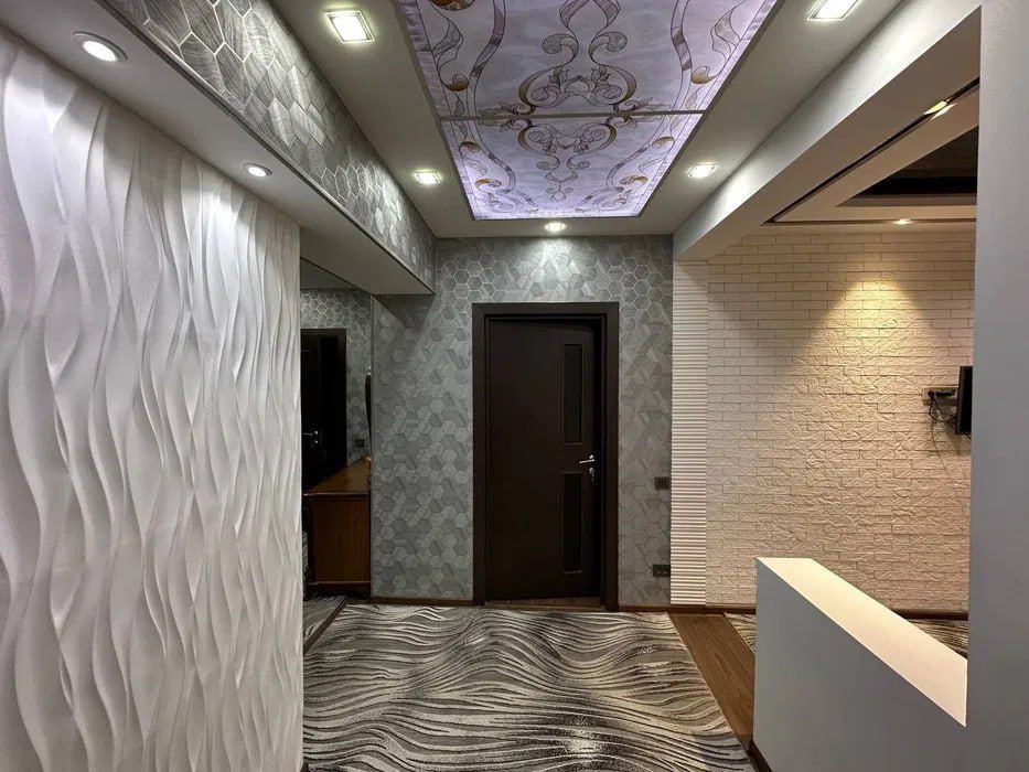 Dom sotiladi Yangi hayot 9-xudud 3 xona tayyor remont