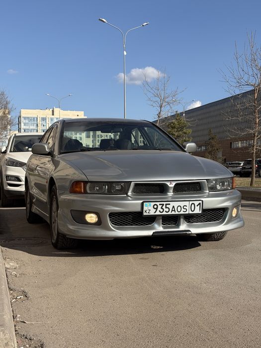 Митсубиши Галант 8