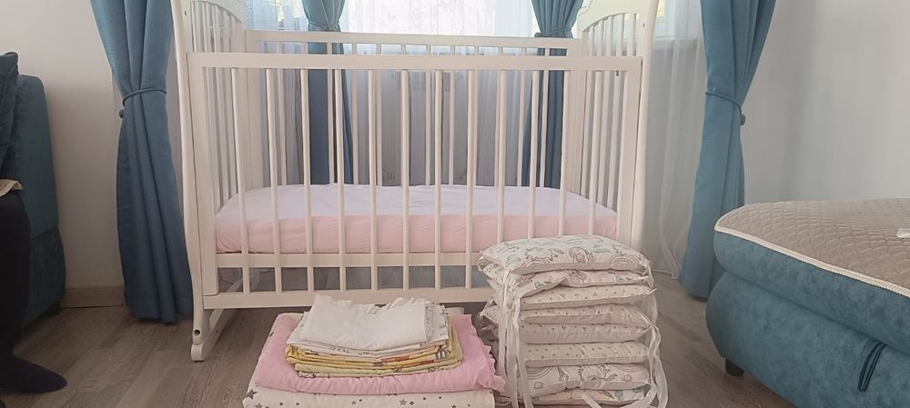 Детская кроватка (Детский Манеж)