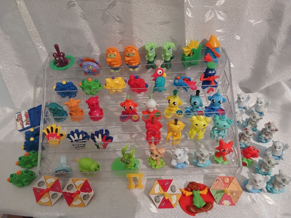Фигурки из киндеров