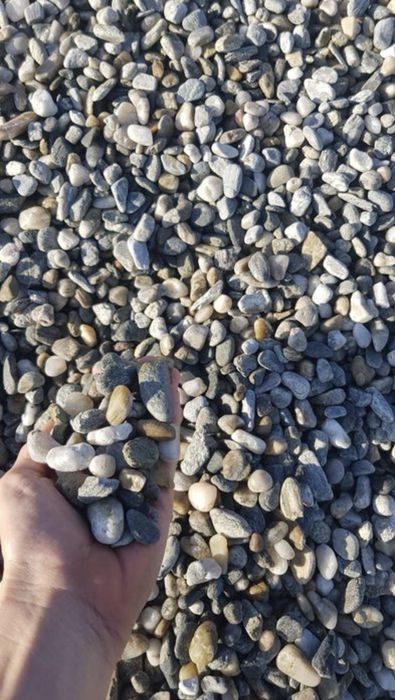Piatra sparta  diferite culori/ Nisip Pietris Balastru