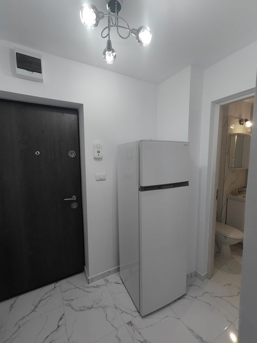 Închiriez garsonieră confort unu