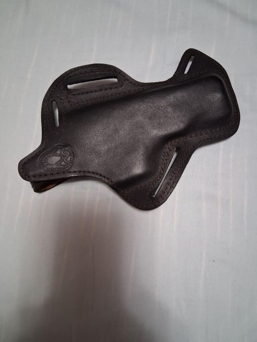 Кобур за пистолет Holster Vega 1P00 + пълнител