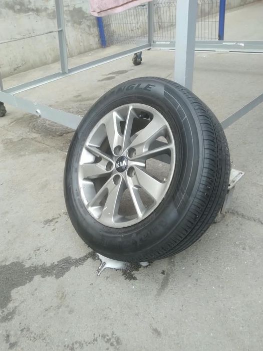 Продам диски на кию