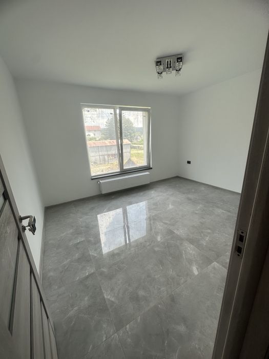 Apartament 2 camere NOU, nelocuit + 2 locuri parcare