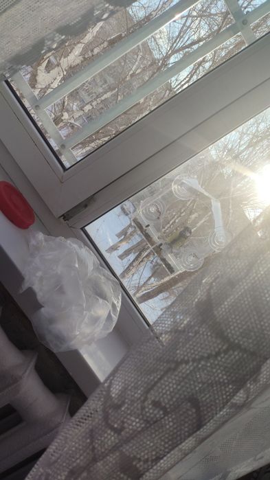 Домик, Кормушка для птиц. Новая.