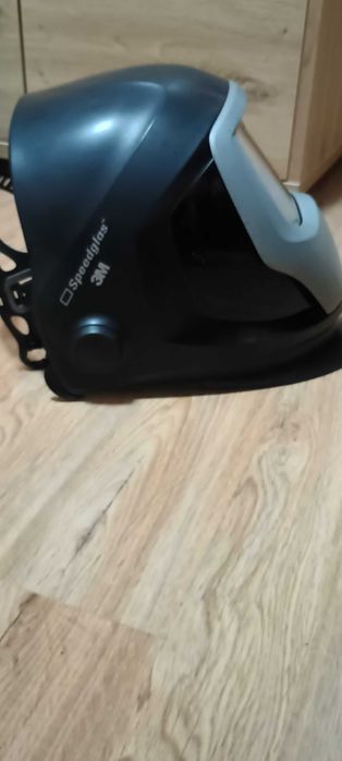 Заваръчен соларен шлем speedglas