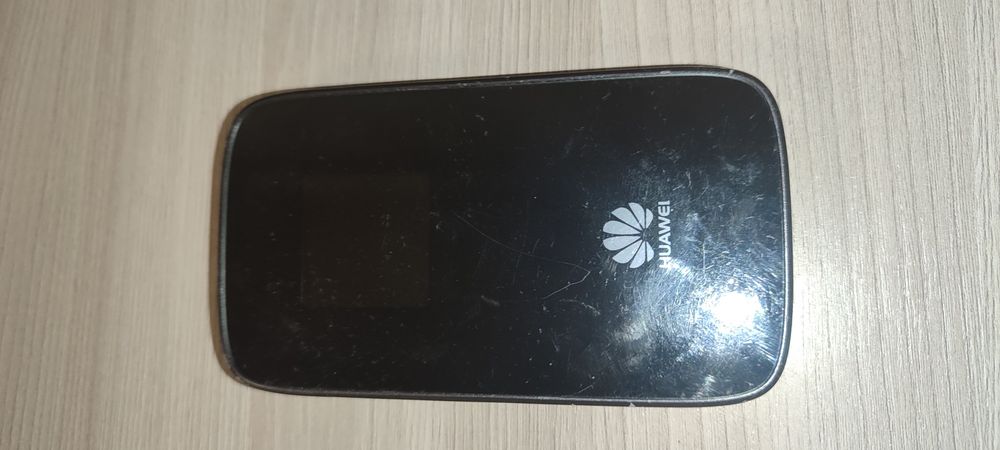 Вай фай роутер карманный Хуавей