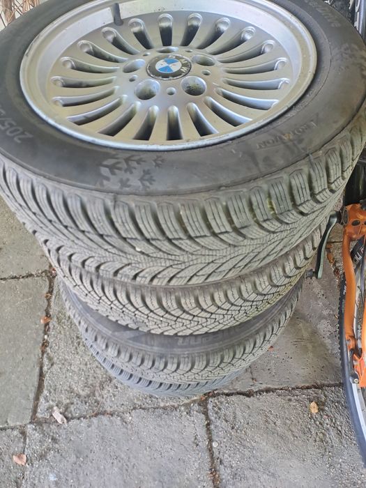 Jante cu cauciucuri noi 205/55/R16 Bmw seria 3