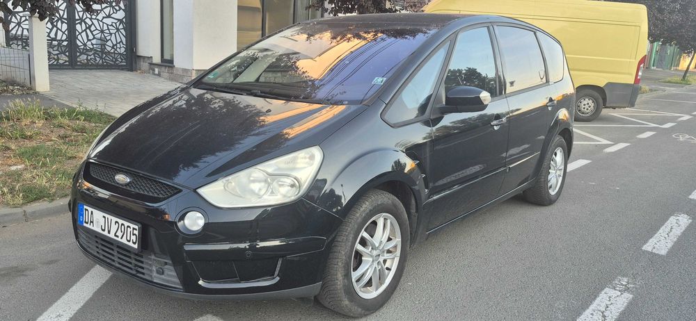 FORD S-MAX