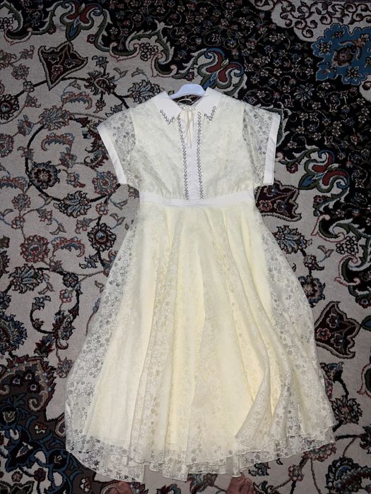 Продается платье , идет как вечернее и как в повседневку