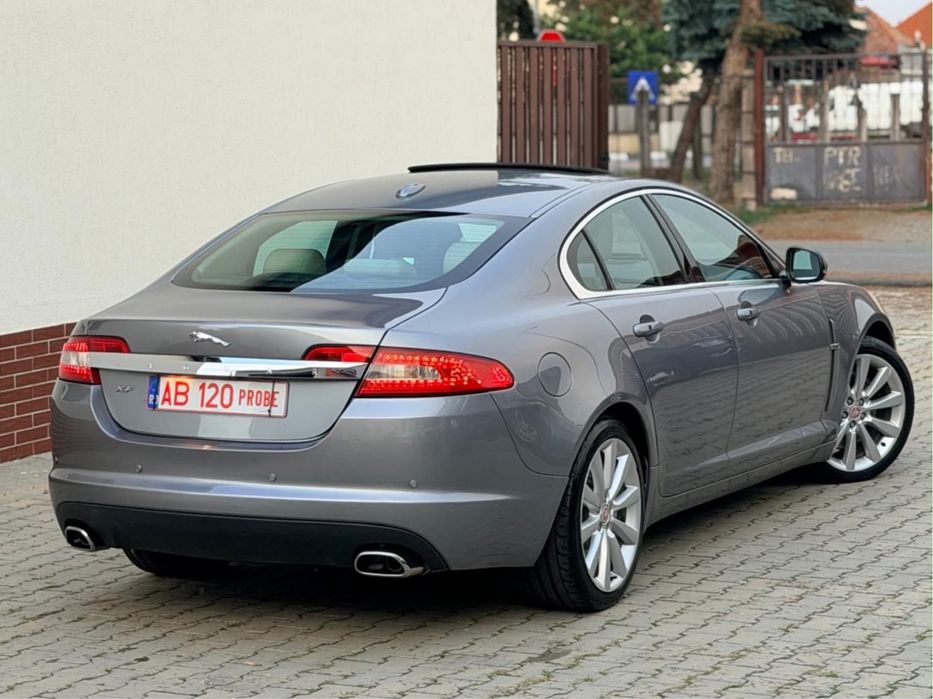 JAGUAR XF 2010 — imagine 4