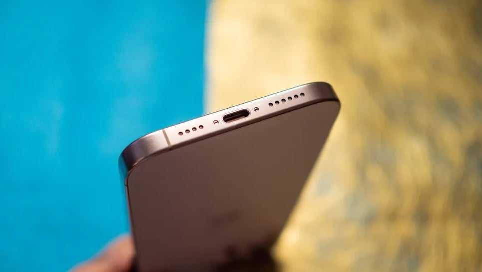 Iphone 16 pro max 256/E-sim. bat 100% VAND/SCHIMB.
