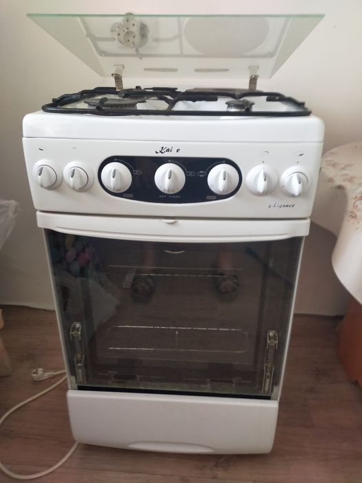 Газовая плита Kaiser.