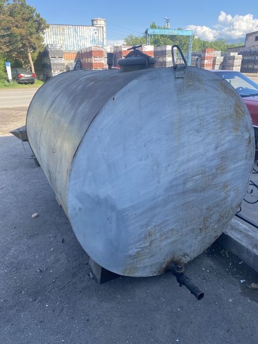 Продам бочку хорошая