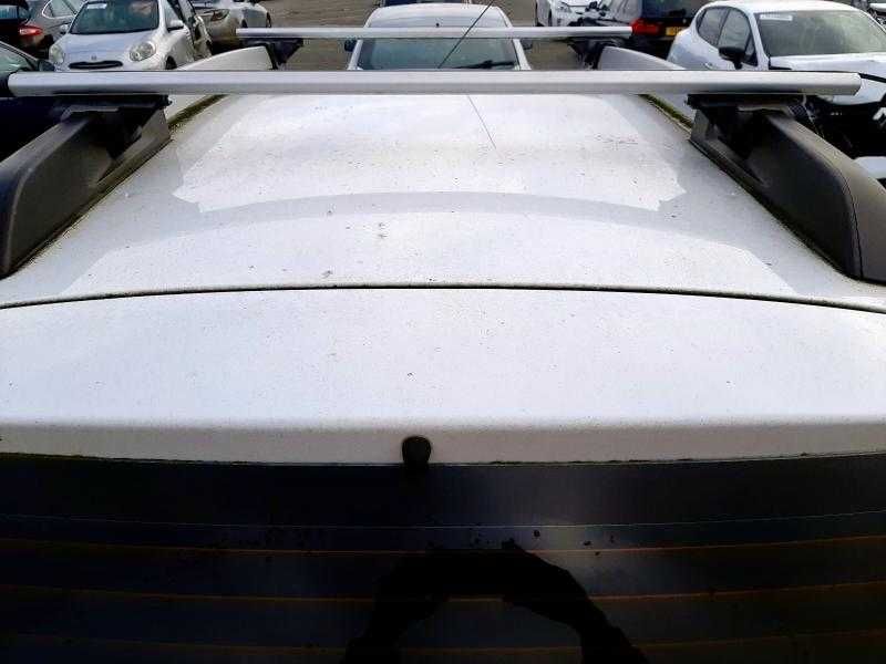 Dezmembrez Dacia Duster 1 4x2 1.5 dci