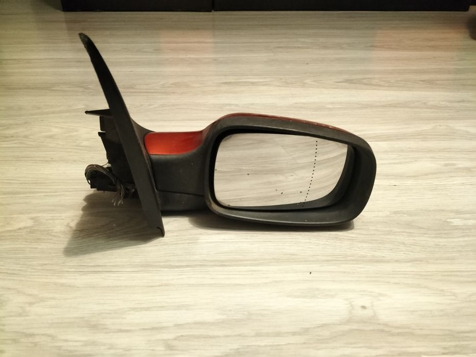 Дясно огледало Renault Megane II / Рено Меган 2005г.
